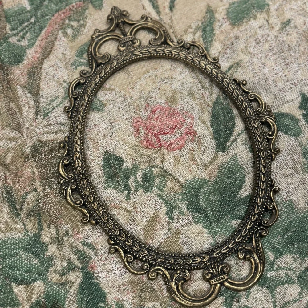 Vintage 1/ Metallic Gold Picture Frame Photo Metal Italian 9.5” x11.5”